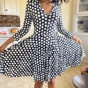 Black and white, polka dotted, size S